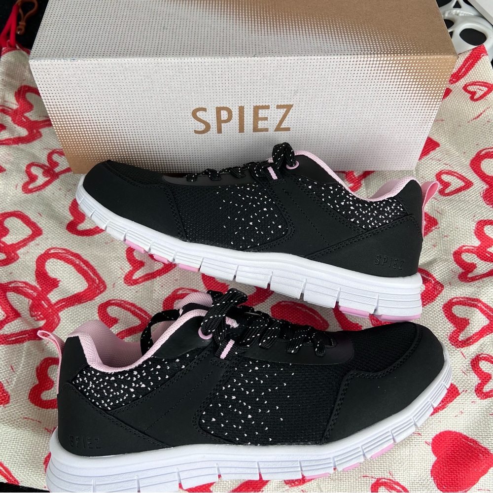 Spiez Black and Pink Lightweight Composite Toe Safety Shoes for Women